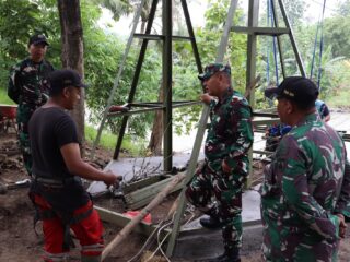 Dandim 0714/Salatiga Tinjau Pembangunan Jembatan Gantung Penghubung Kabupaten Semarang–Grobogan