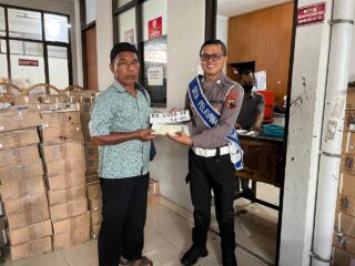 Satlantas Polres Karanganyar Permudah Penerbitan Plat Kendaraan di Samsat