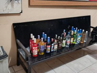 Polsek Kebonarum Klaten Bongkar Peredaran Minuman Keras Berbagai Merk di Wilayah Kabupaten Klaten.