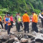 Polsek Selo Bersama Tim Gabungan Berhasil Temukan Korban Banjir Kali Apu*