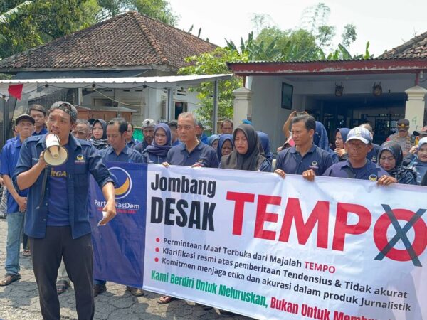 Kesatria Grassroots NasDem Jombang Geruduk Kantor DPD, Desak TEMPO Klarifikasi dan Pimpinan Partai Ambil Sikap Tegas