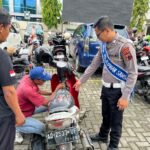 Polantas Menyapa di Samsat Karanganyar, Bayar Pajak Kendaraan Kini Lebih Praktis, Terbuka, dan Tanpa Calo