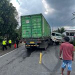 Truck Hino Tabrak Pick Up di Jalan Blora-Cepu, Tidak Ada Korban Jiwa*