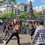 Polda Jateng Gelar Simulasi Unit Negosiator di Kantor Gubernur, Sinergikan Penanganan Humanis dan Tindakan Taktis di Situasi Kontijensi*