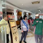 Polantas Menyapa: Satlantas Polres Karanganyar Edukasi Warga tentang Tata Cara Pembayaran Pajak Kendaraan Bermotor
