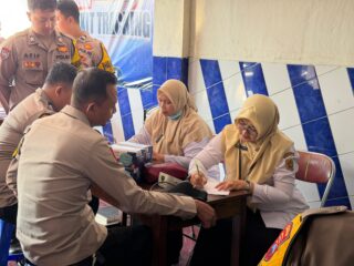 Polres Wonogiri Gelar Cek Kesehatan Gratis dan Screening TB Paru bagi Bhabinkamtibmas