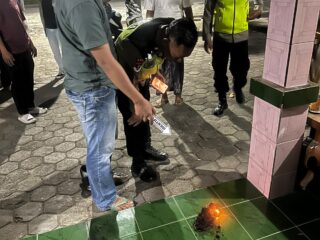 CCTV Rekam Aksi Pelaku Pembakaran Rumah di Karangawen, Polisi Kejar Terduga Pelaku