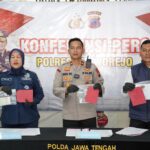 *Polres Purworejo Amankan Dua Pelaku Pencurian Motor, Barang Bukti Berhasil Disita*