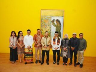 *Kapolri Hadiri Pembukaan Pameran Nasirun “Bersimpuh di Kaki Para Guru” di Galeri Nasional Indonesia*