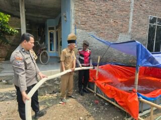 Atasi Krisis Air Bersih, Polres Jepara Salurkan 6.000 Liter Air Bersih untuk Warga Mayong Kidul