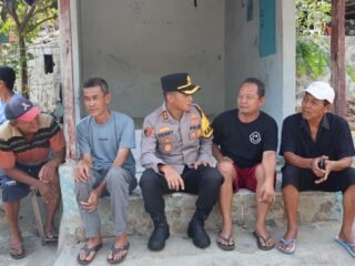 HUT Humas Polri ke-75, Polres Wonogiri Salurkan Air Bersih untuk Warga Bendokerep