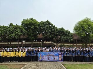Semangat Sumpah Pemuda, Satlantas Polres Semarang Ajak Pelajar Jadi Pelopor Tertib Berlalu Lintas.